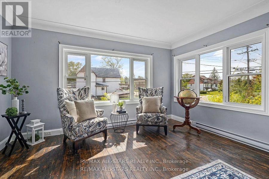 61 Francis Street E, Kawartha Lakes, Ontario  K0M 1N0 - Photo 10 - X12403523