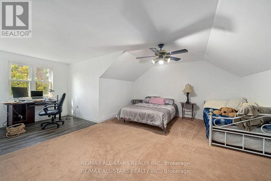 61 Francis Street E, Kawartha Lakes, Ontario  K0M 1N0 - Photo 29 - X12403523