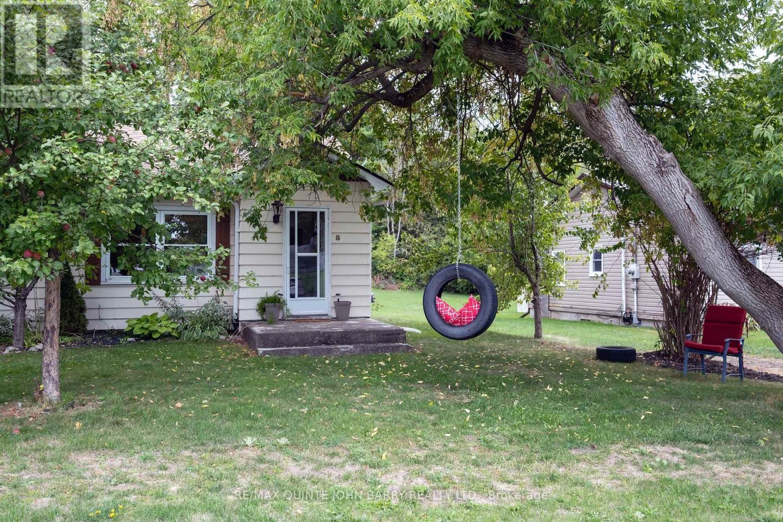 8 North Maloney Street, Marmora And Lake, Ontario  K0K 2M0 - Photo 2 - X12403889