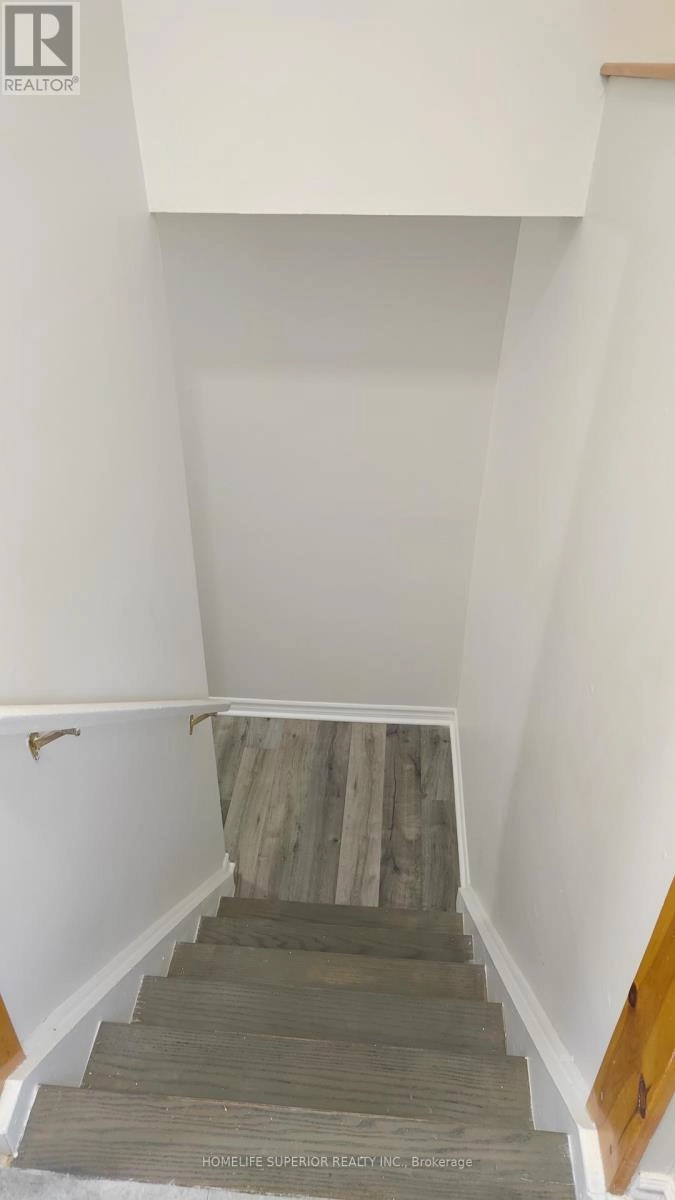 Lower - 292 Brighton Court, Oshawa, Ontario  L1G 6H6 - Photo 3 - E12404248