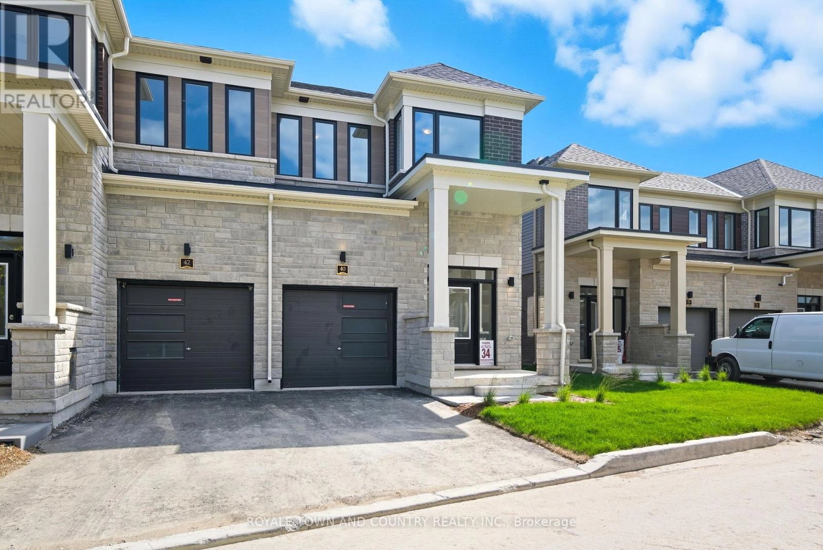 40 Hickey Lane, Kawartha Lakes, Ontario  K9V 0T2 - Photo 3 - X12404342