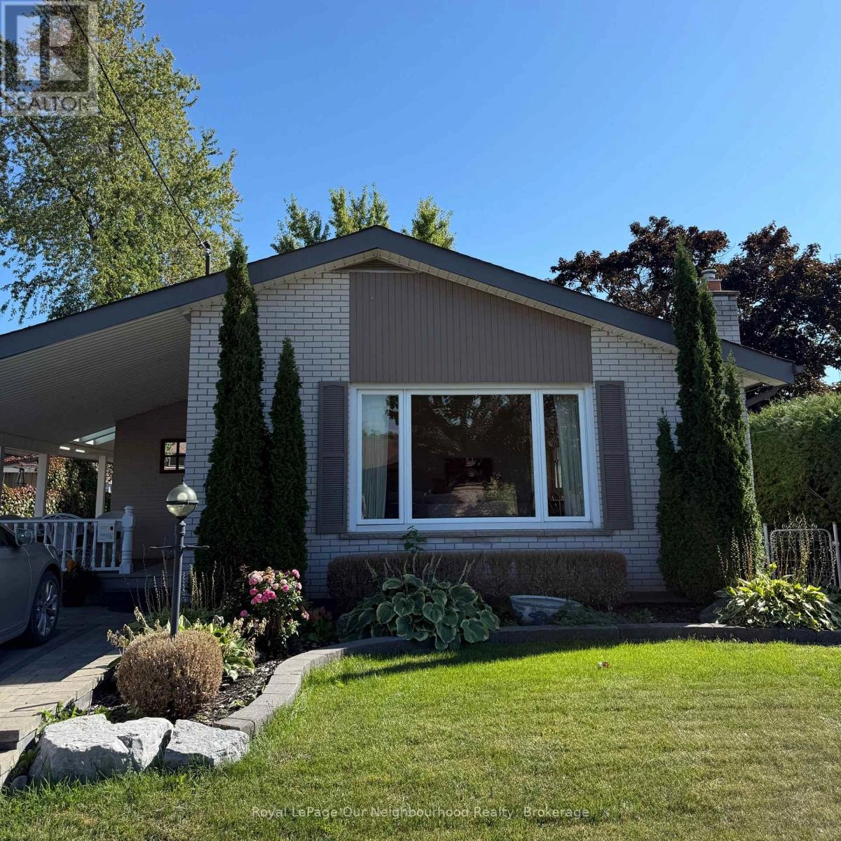 15 Fourth Street, Clarington, Ontario  L1C 2G2 - Photo 1 - E12404903