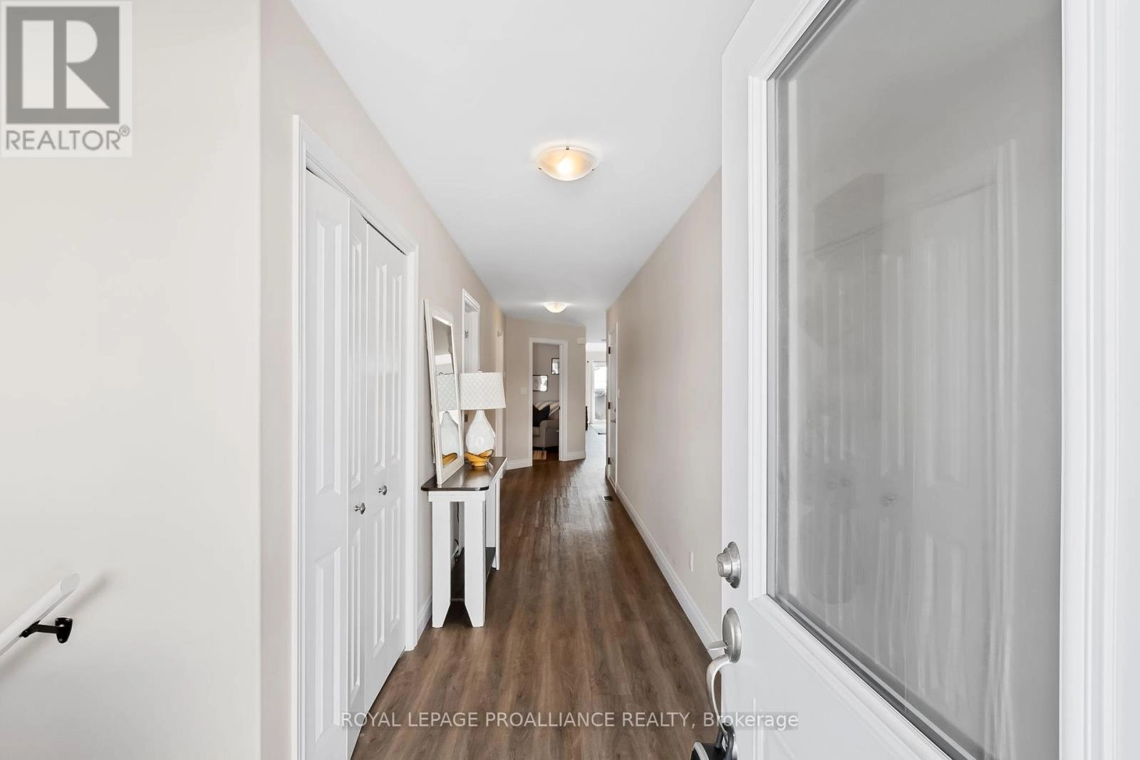 6 Ferris Court, Trent Hills, Ontario  K0L 1L0 - Photo 2 - X12405196