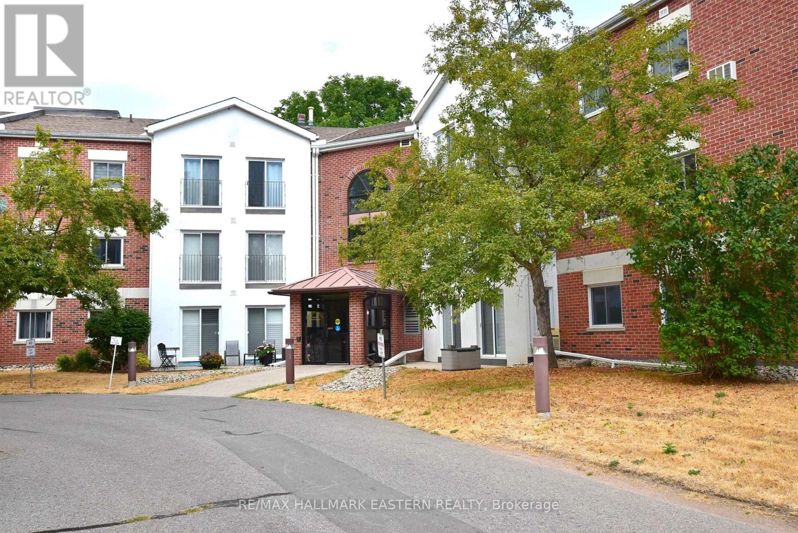 104 - 1111 Water Street, Peterborough, Ontario  K9H 3P7 - Photo 1 - X12405112