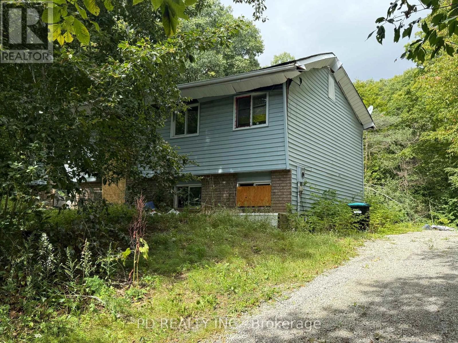 162 Farlain Lake Road W, Tiny, Ontario  L9M 0B9 - Photo 3 - S12405732