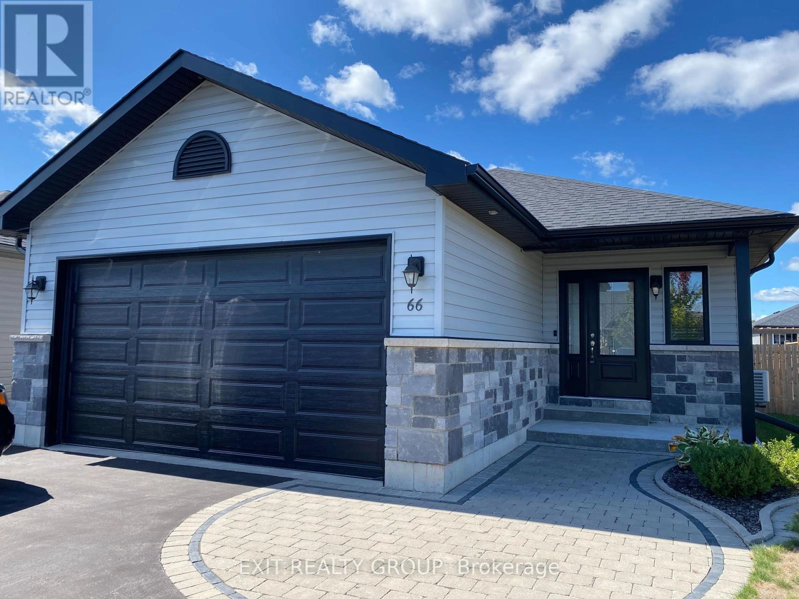 66 Deacon Place, Belleville, Ontario  K8P 5G4 - Photo 1 - X12305600