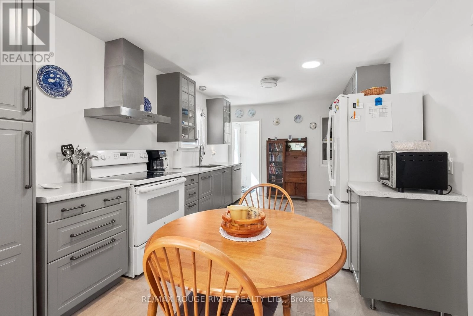 10 Cheer Drive, Brighton, Ontario K0K 1H0 - Photo 11 - X12406606