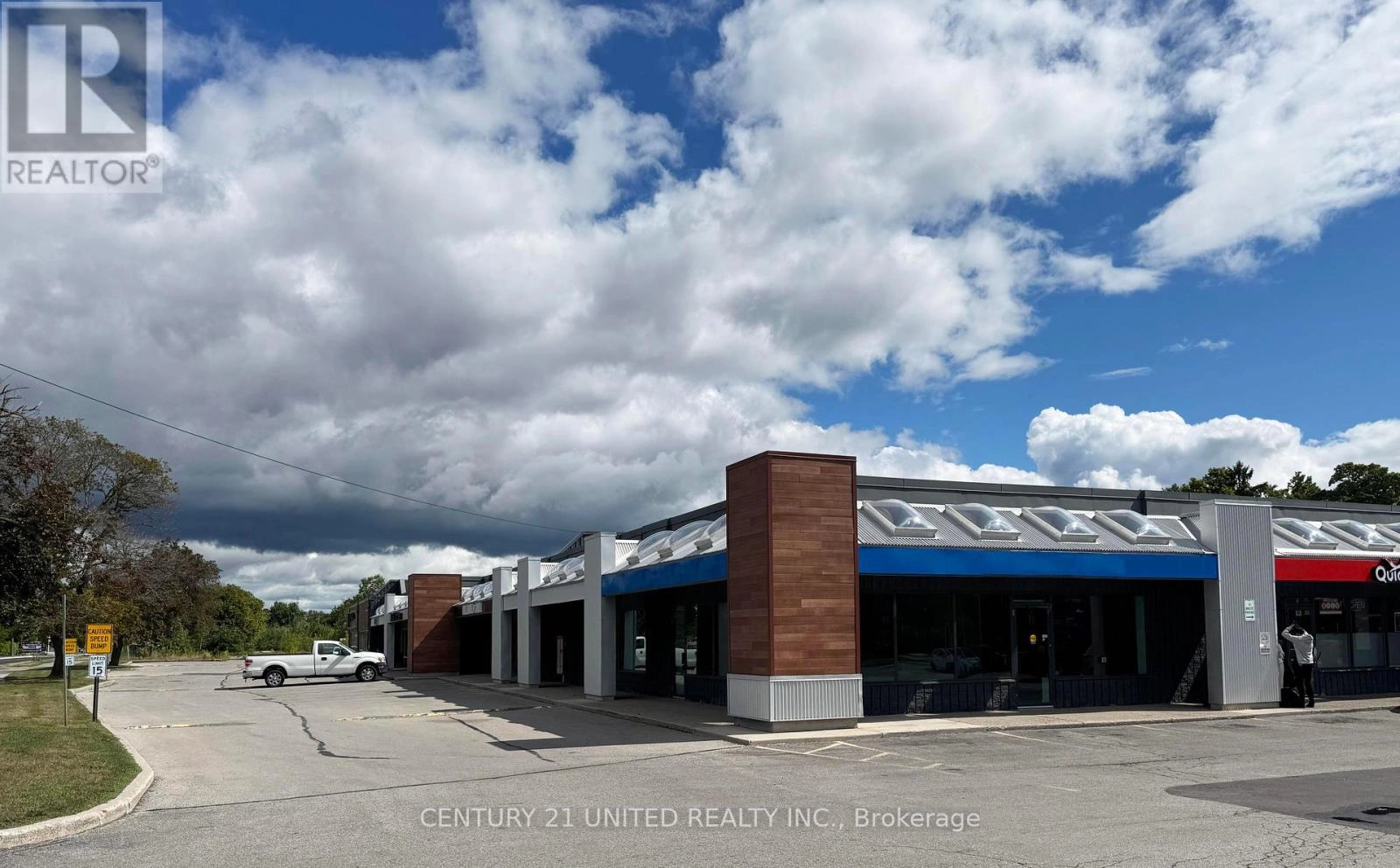 175 Beverly Street, Cambridge, Ontario  N1R 7Y9 - Photo 3 - X12406645