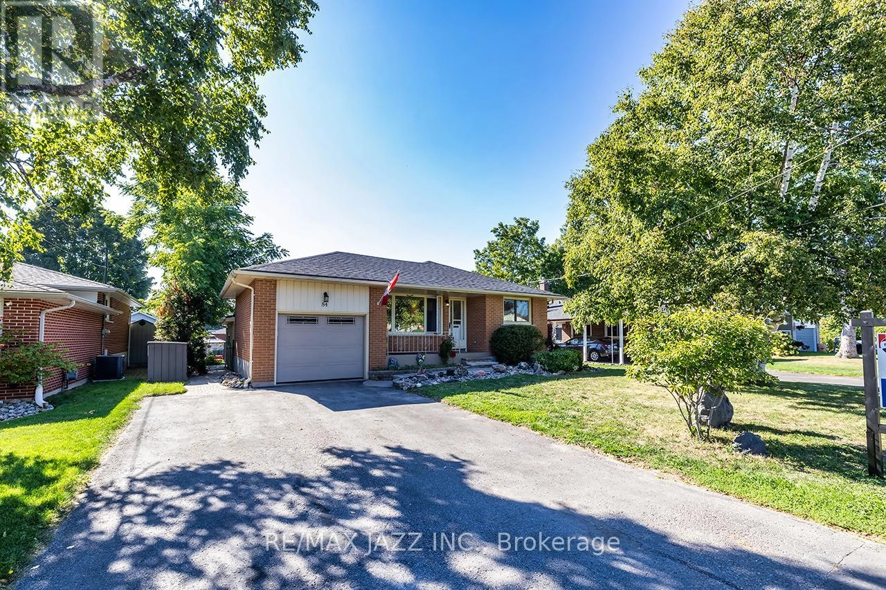 84 Prospect Street, Clarington, Ontario  L1C 3H2 - Photo 1 - E12406832