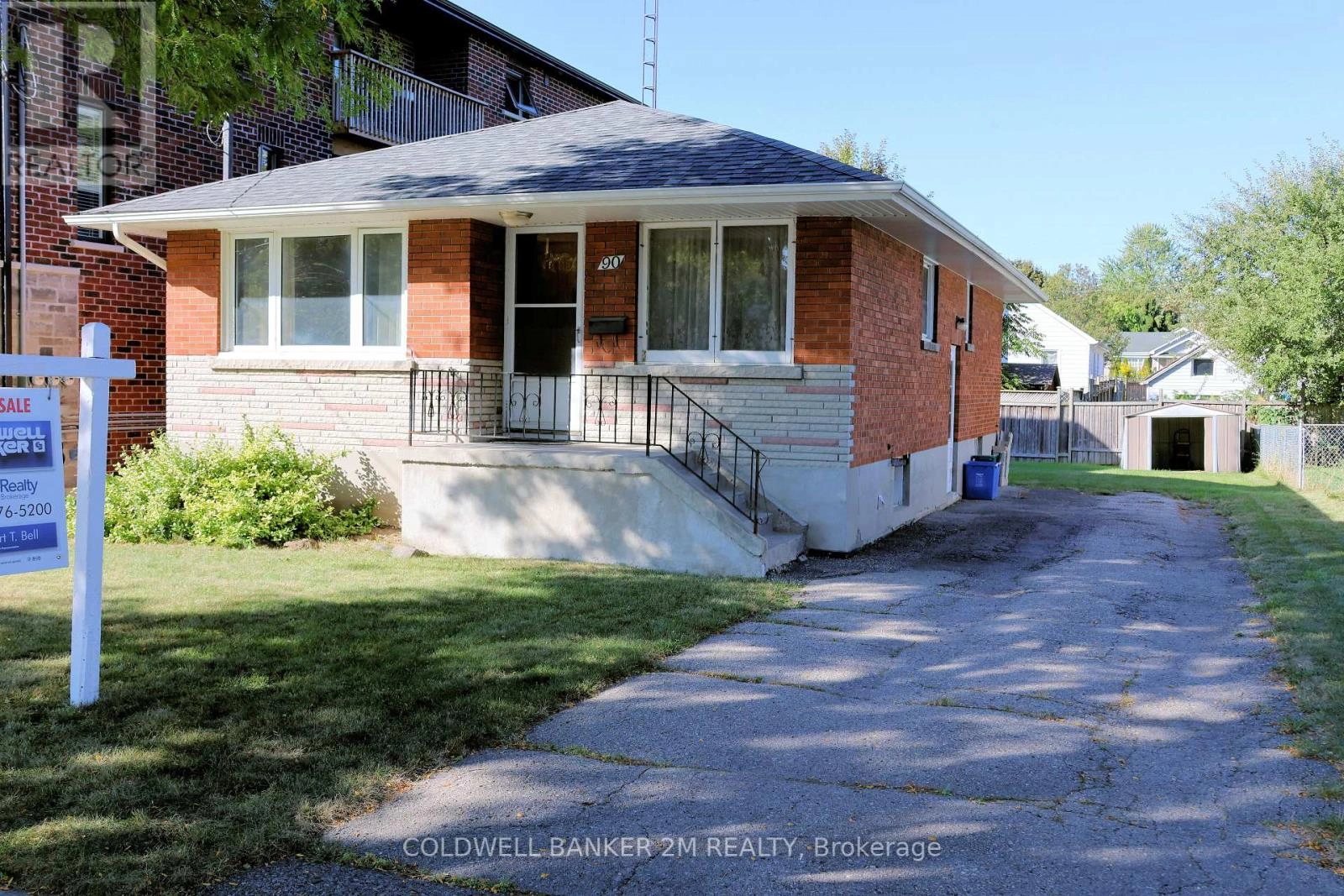90 Cromwell Avenue, Oshawa, Ontario  L1J 4T6 - Photo 1 - E12401653