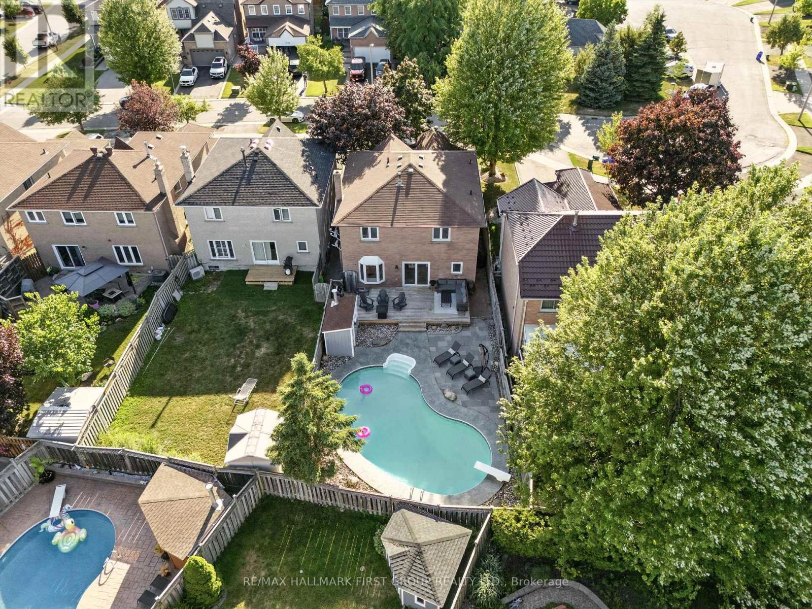 1509 Sturgeon Court, Pickering, Ontario  L1V 5P6 - Photo 1 - E12407617