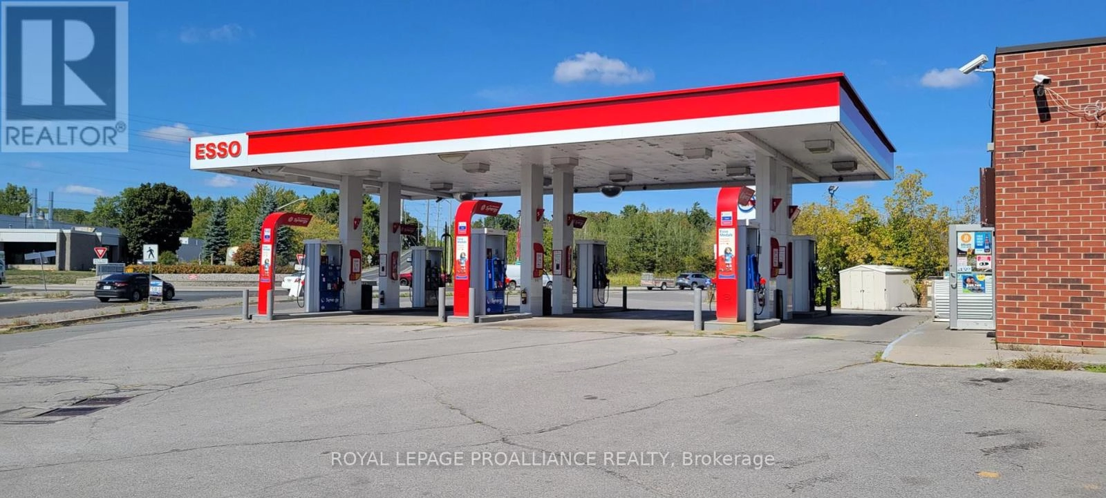 17 Highway 33 N, Quinte West, Ontario  K8V 5P6 - Photo 2 - X12407564