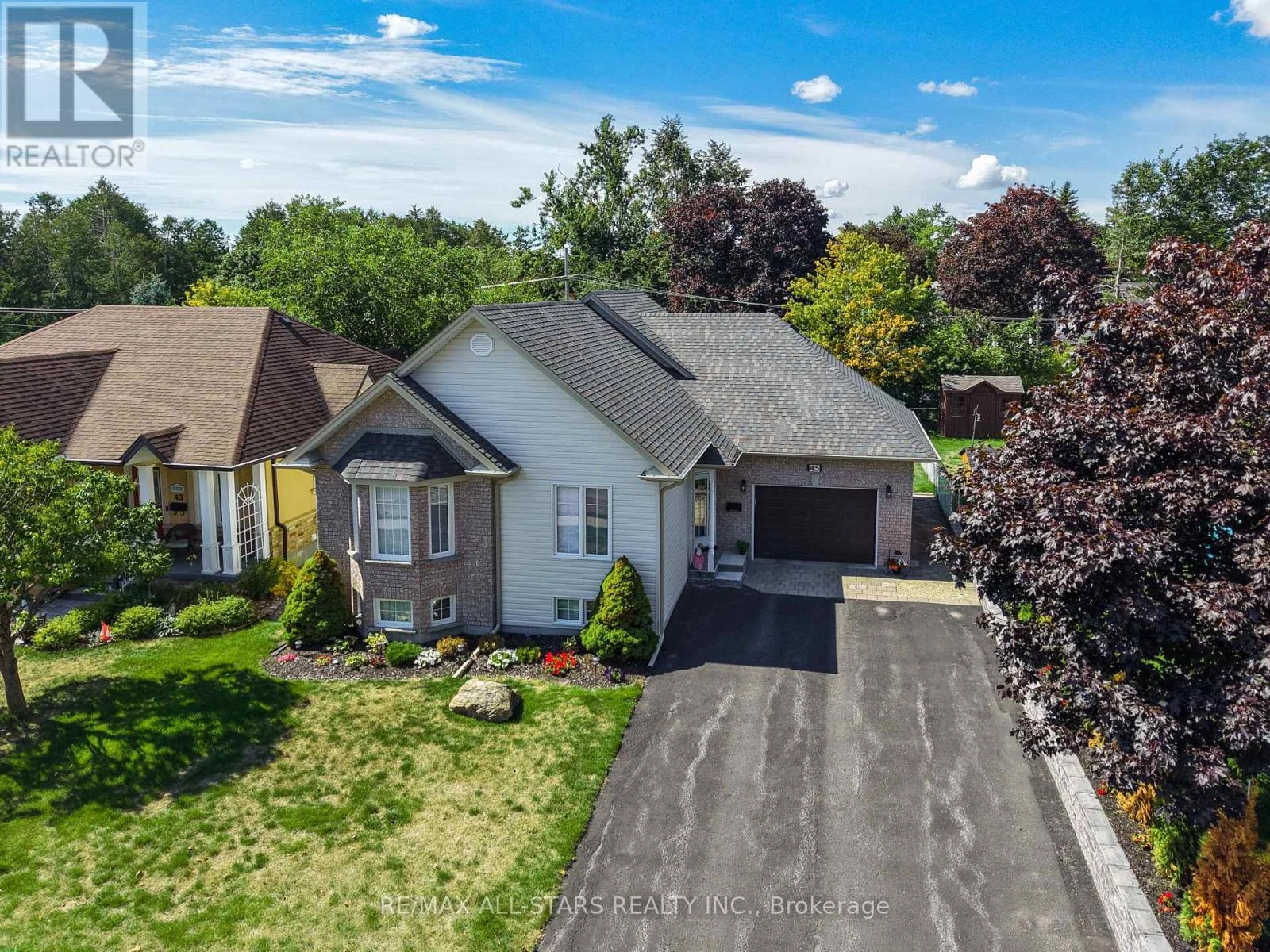 45 Lori Boulevard, Kawartha Lakes, Ontario  K9V 6B6 - Photo 1 - X12409390