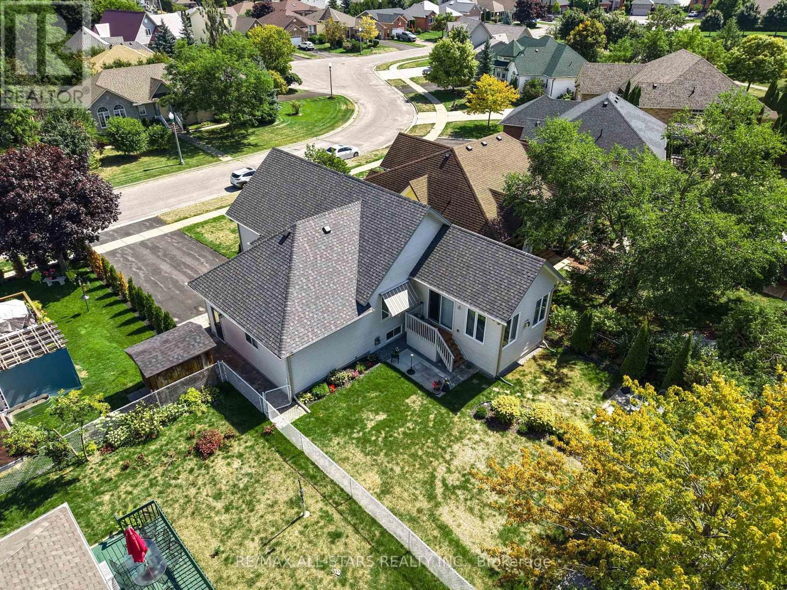 45 Lori Boulevard, Kawartha Lakes, Ontario  K9V 6B6 - Photo 3 - X12409390