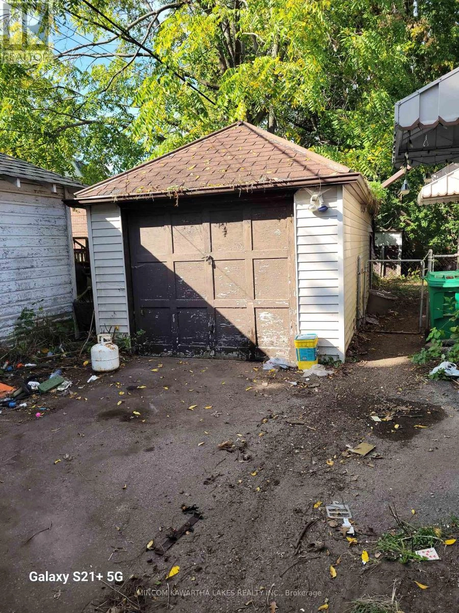 1019 Brewer Street, Peterborough, Ontario  K9J 5B5 - Photo 2 - X12409953