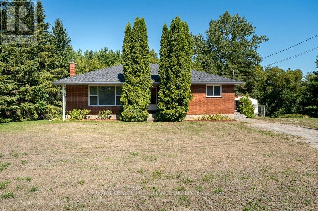 350 Mill Street, Quinte West, Ontario  K0K 2C0 - Photo 1 - X12410073