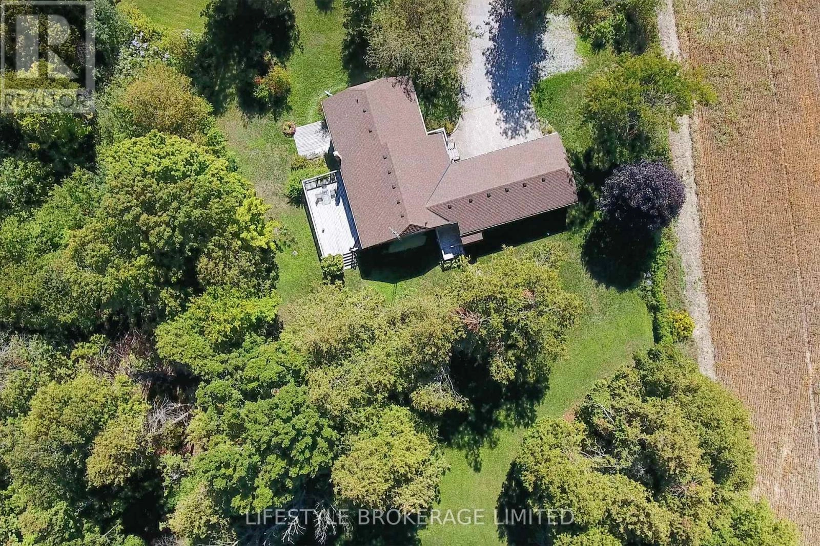 365 Royal Oak Road, Kawartha Lakes, Ontario  K0M 2J0 - Photo 3 - X12410364