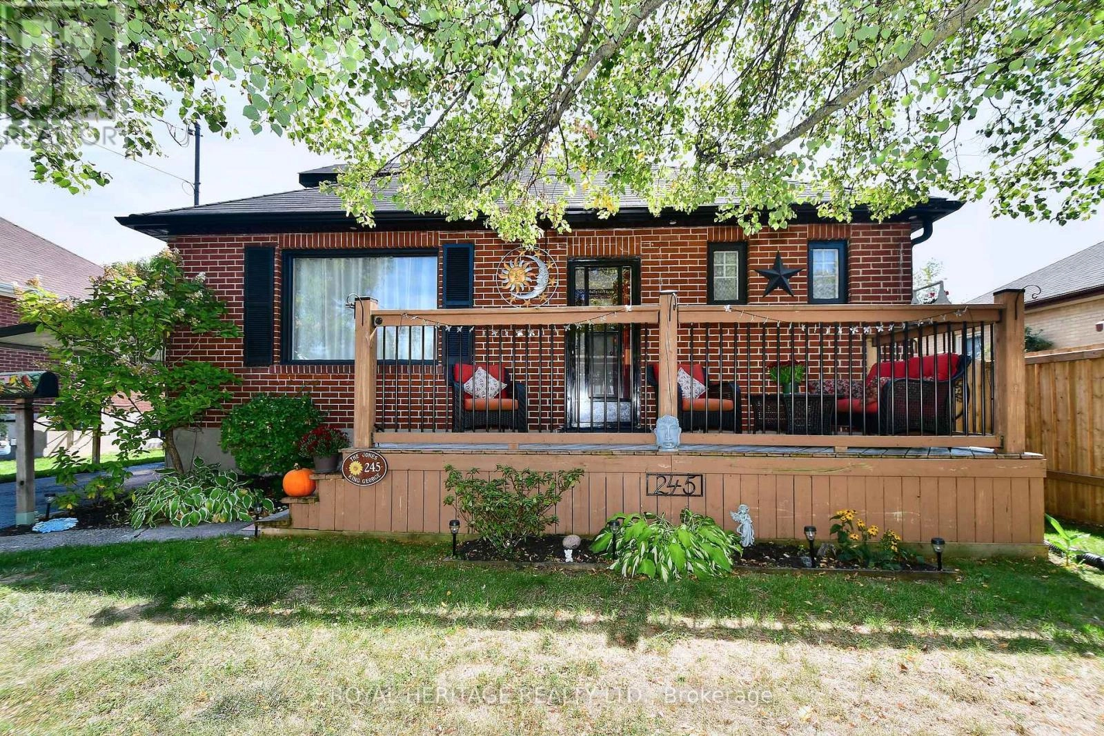 245 King George Street, Peterborough, Ontario  K9J 1R7 - Photo 3 - X12411182