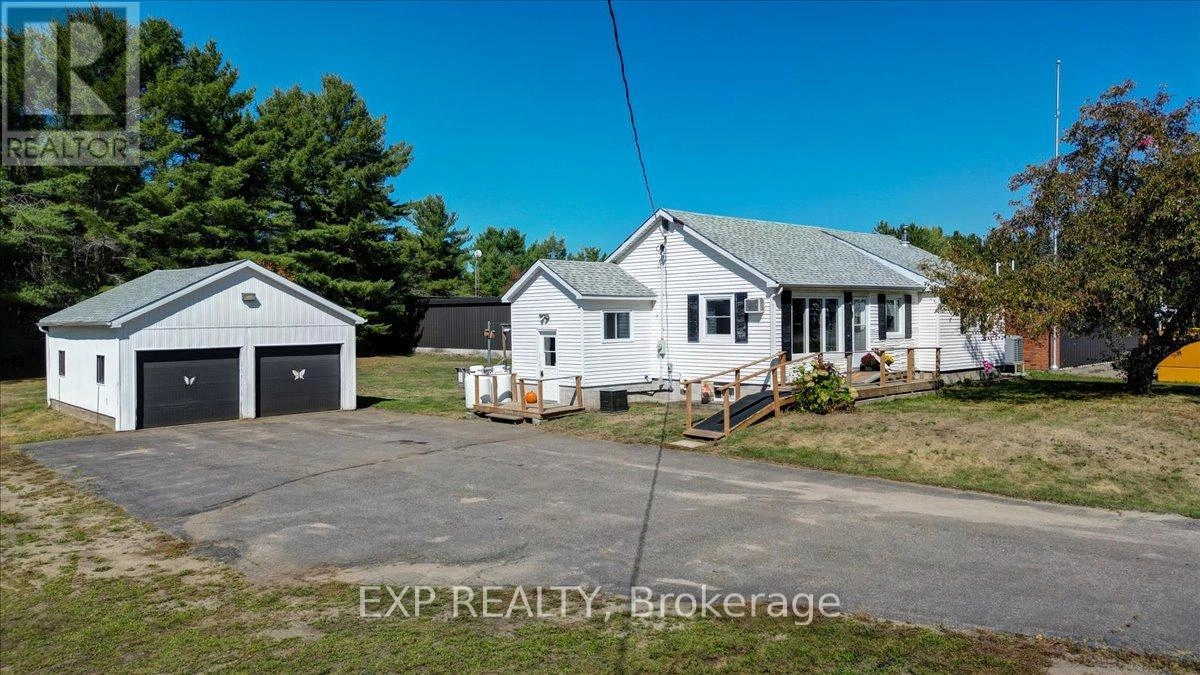 29599 Highway 62 N, Hastings Highlands, Ontario  K0L 1C0 - Photo 1 - X12411196