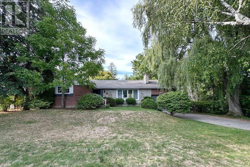 5 Acadia Drive, Cobourg, Ontario  K9A 1T8 - Photo 2 - X12411272