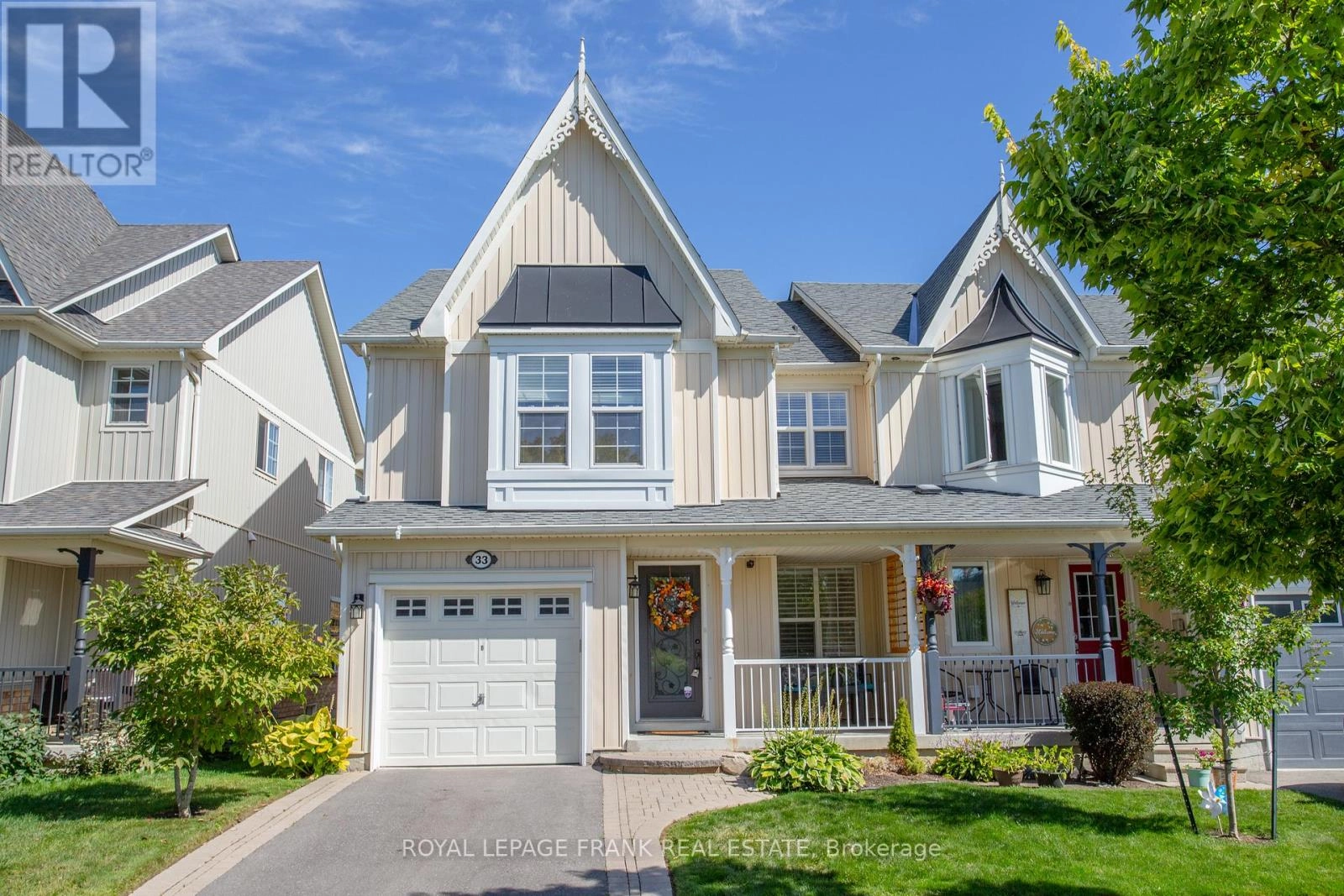 33 Bexley Crescent E, Whitby, Ontario  L1M 2C7 - Photo 1 - E12411873