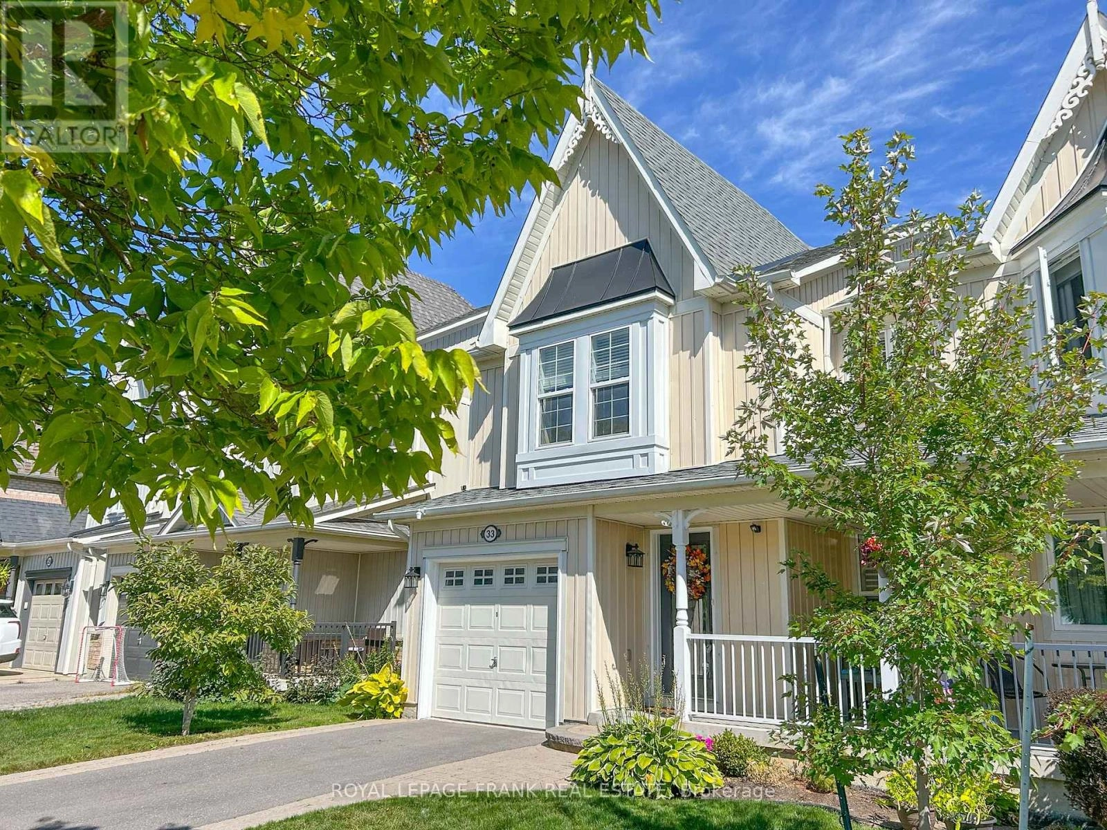 33 Bexley Crescent E, Whitby, Ontario  L1M 2C7 - Photo 2 - E12411873