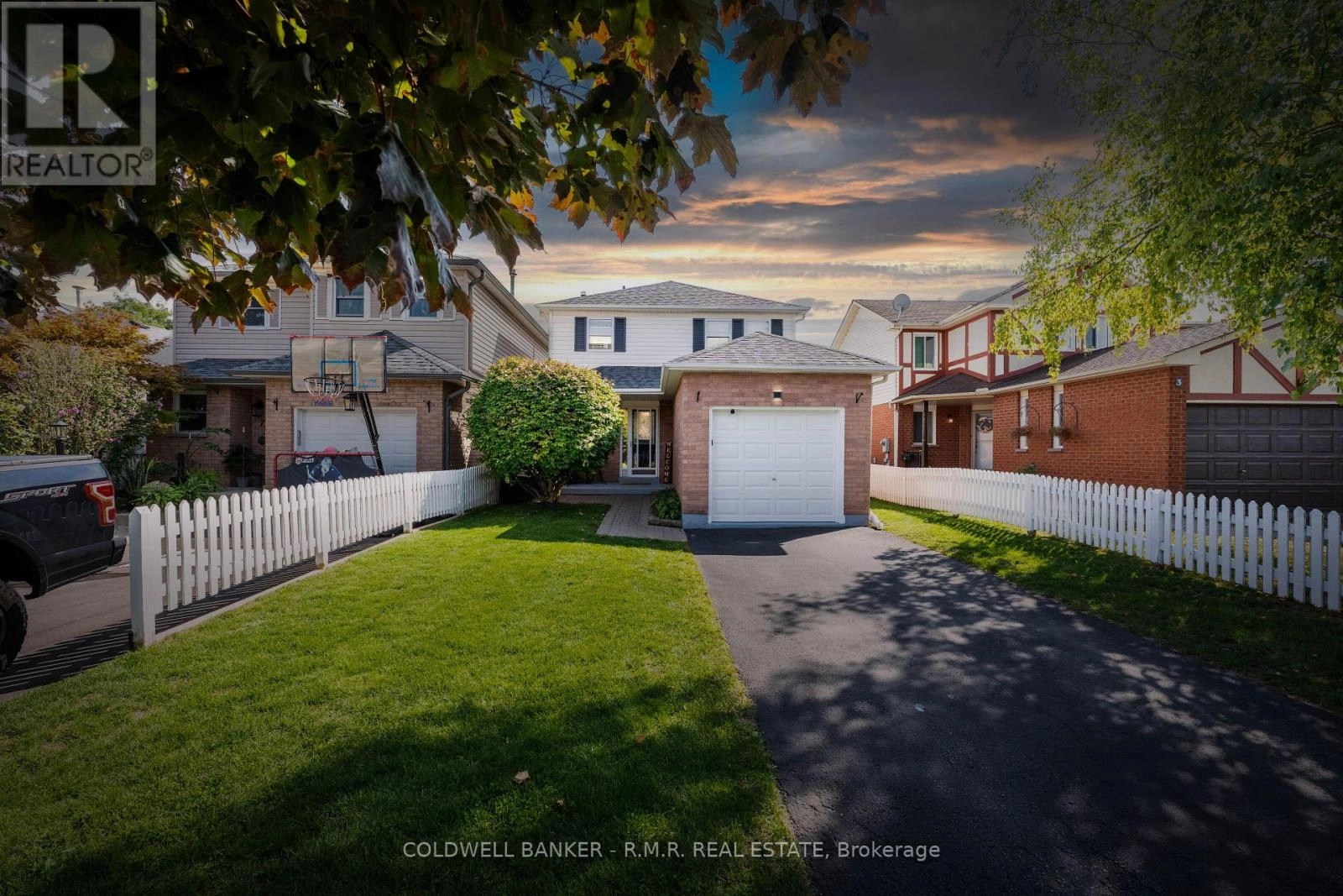5 Tucker Road, Clarington, Ontario  L1C 4L9 - Photo 1 - E12411943