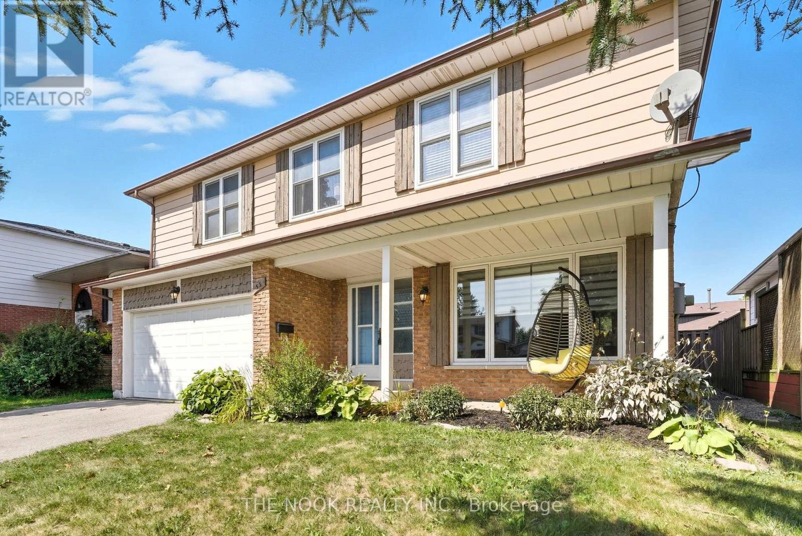 55 Rosalynne Avenue, Clarington, Ontario  L1C 3X7 - Photo 2 - E12412648