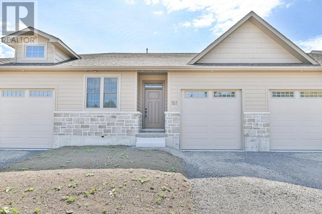 161 Pomeroy Avenue, Tweed, Ontario  K0K 3J0 - Photo 1 - X12412520