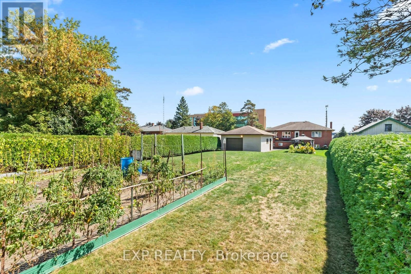 592 Taunton Road W, Oshawa, Ontario  L1H 7K4 - Photo 1 - E12411644