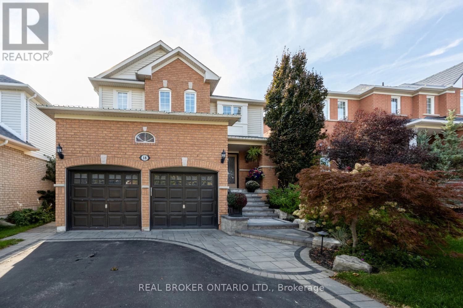 18 Nicks Street, Clarington, Ontario  L1C 5P3 - Photo 3 - E12412878