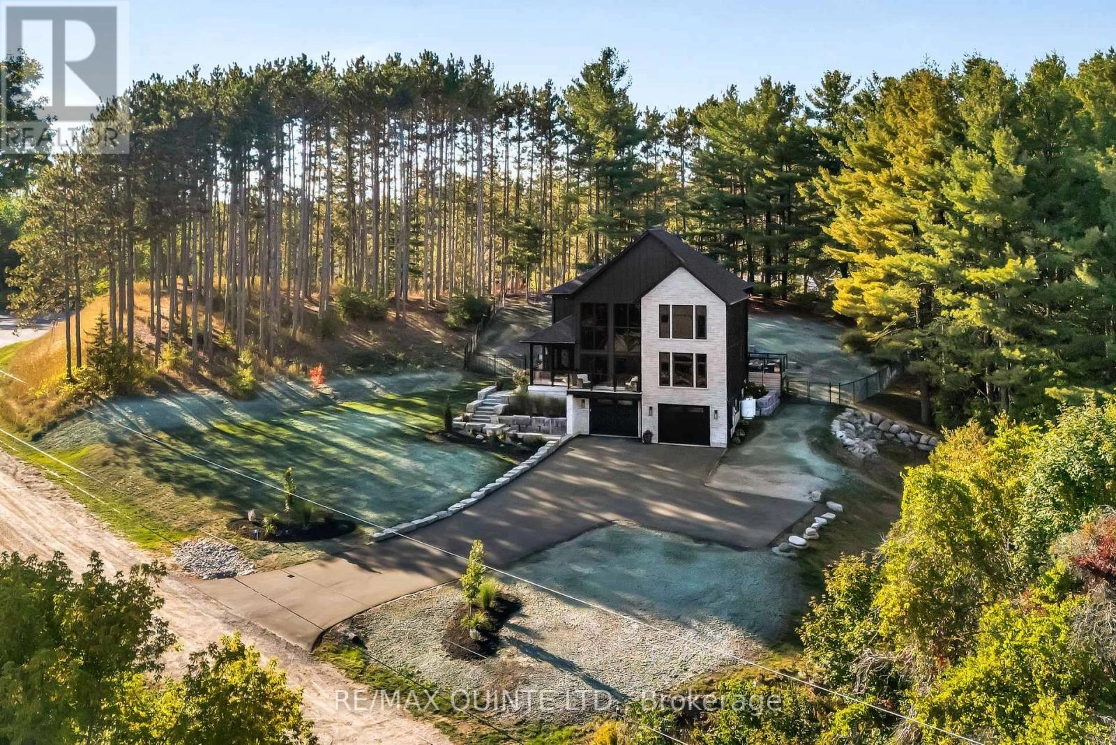 19 Geen Road, Tweed, Ontario  K0K 3E0 - Photo 2 - X12412873