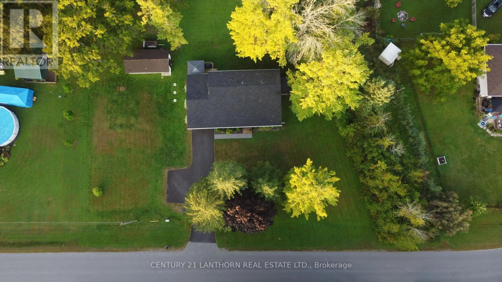 88 Byrne Avenue, Quinte West, Ontario  K8V 5P4 - Photo 2 - X12412913
