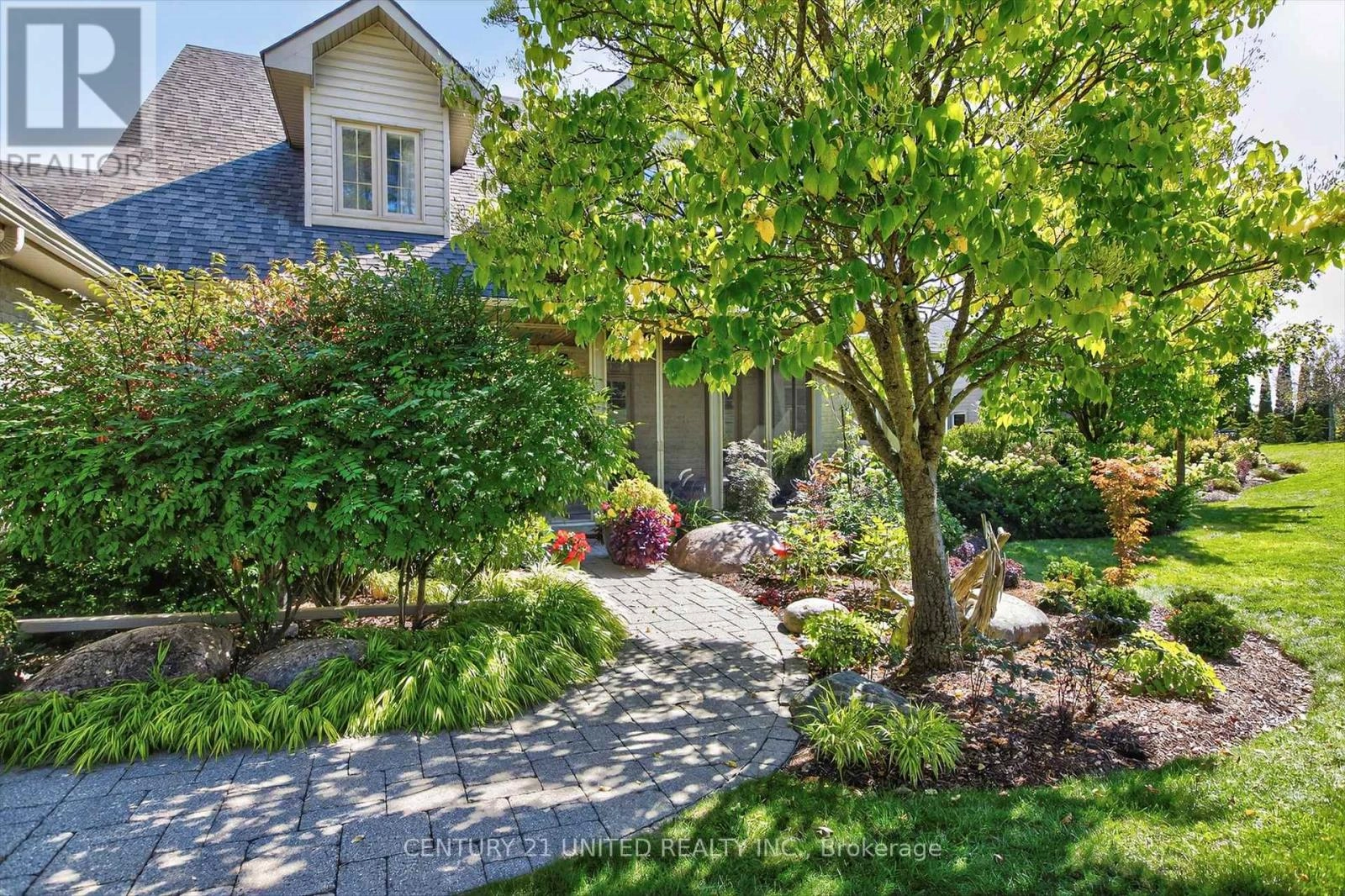 9 Maplehill Drive, Cavan Monaghan, Ontario  K9J 0E5 - Photo 3 - X12413171