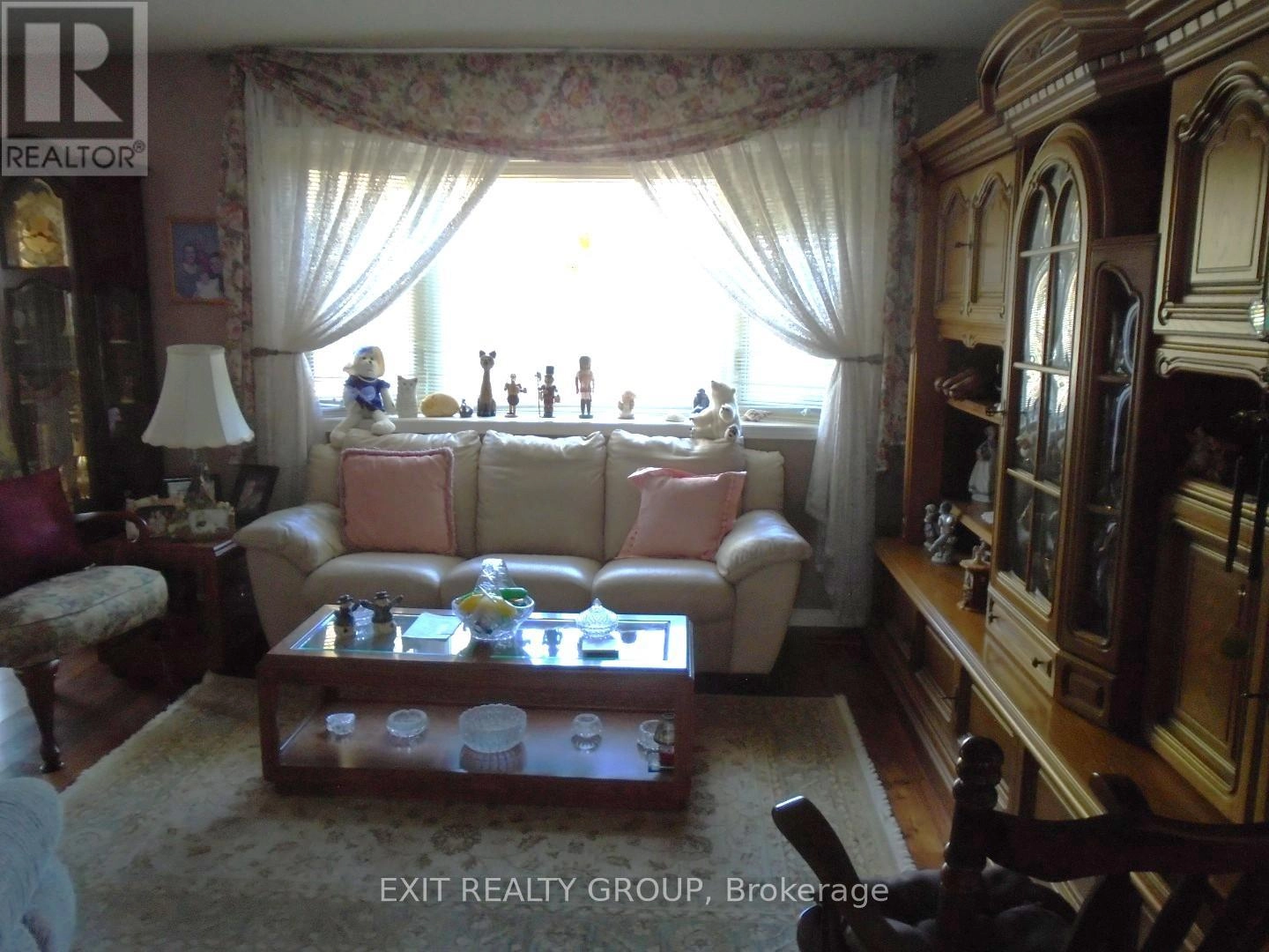 33 Cretney Drive, Prince Edward County, Ontario  K0K 3L0 - Photo 2 - X12413633