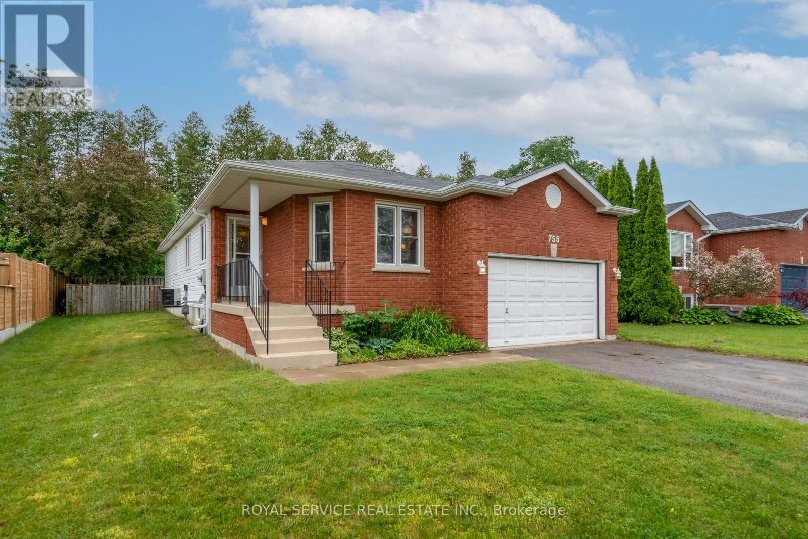 755 Greer Crescent, Cobourg, Ontario  K9A 5N7 - Photo 3 - X12413997
