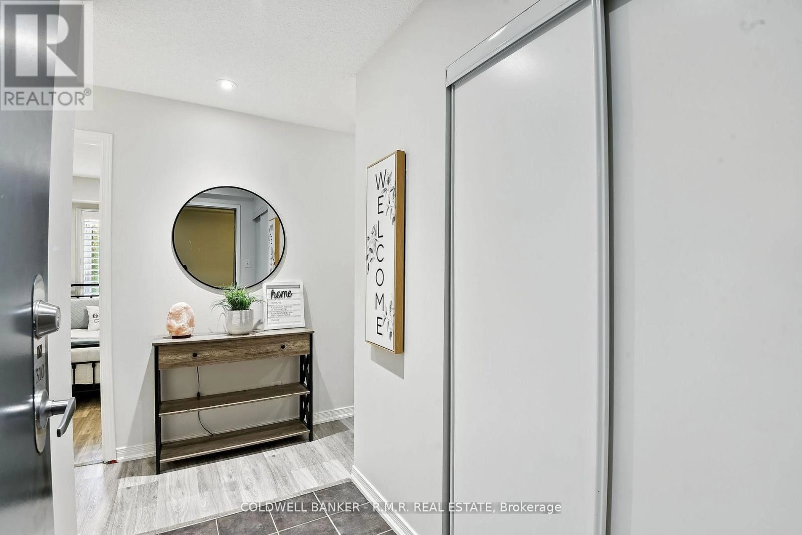 310 - 124 Aspen Springs Drive, Clarington, Ontario  L1C 0G8 - Photo 2 - E12414362