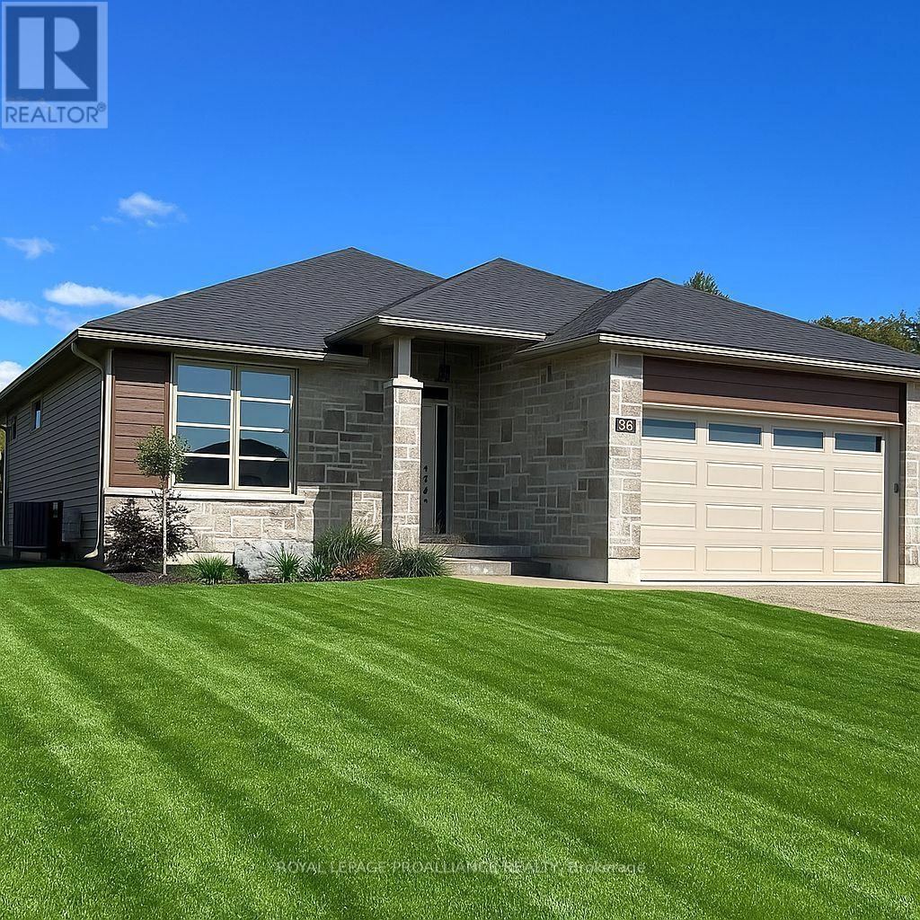 152 Sienna Avenue, Belleville, Ontario  K8P 0J6 - Photo 1 - X12407498