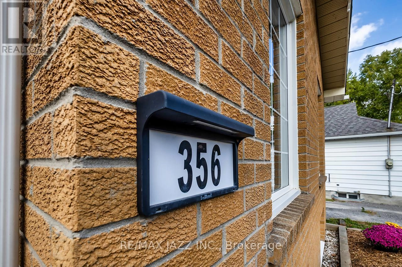 356 Verdun Road, Oshawa, Ontario  L1H 5T5 - Photo 3 - E12414858