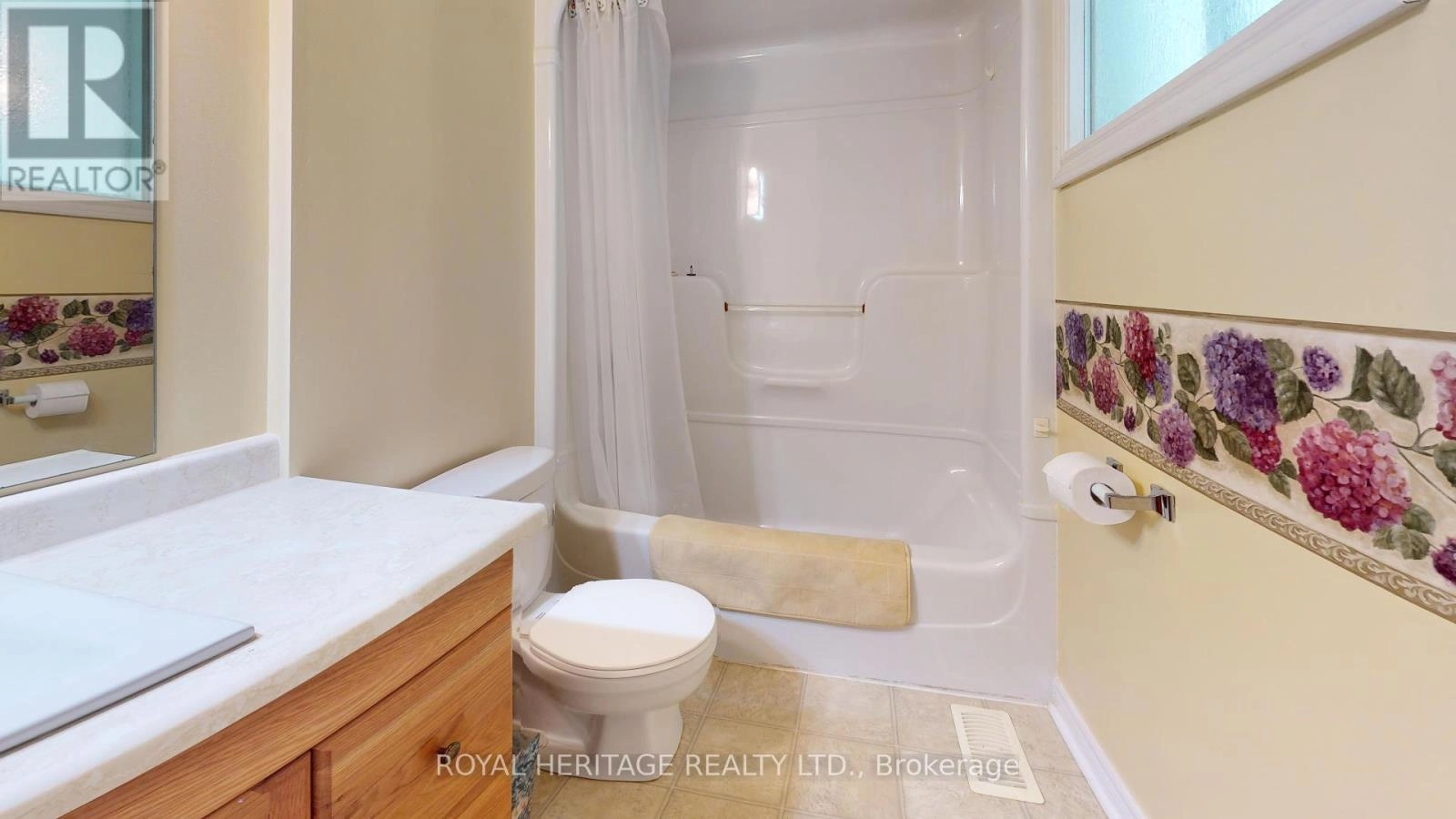 38 Snake Point Road, Kawartha Lakes, Ontario  K0M 1A0 - Photo 2 - X12415463