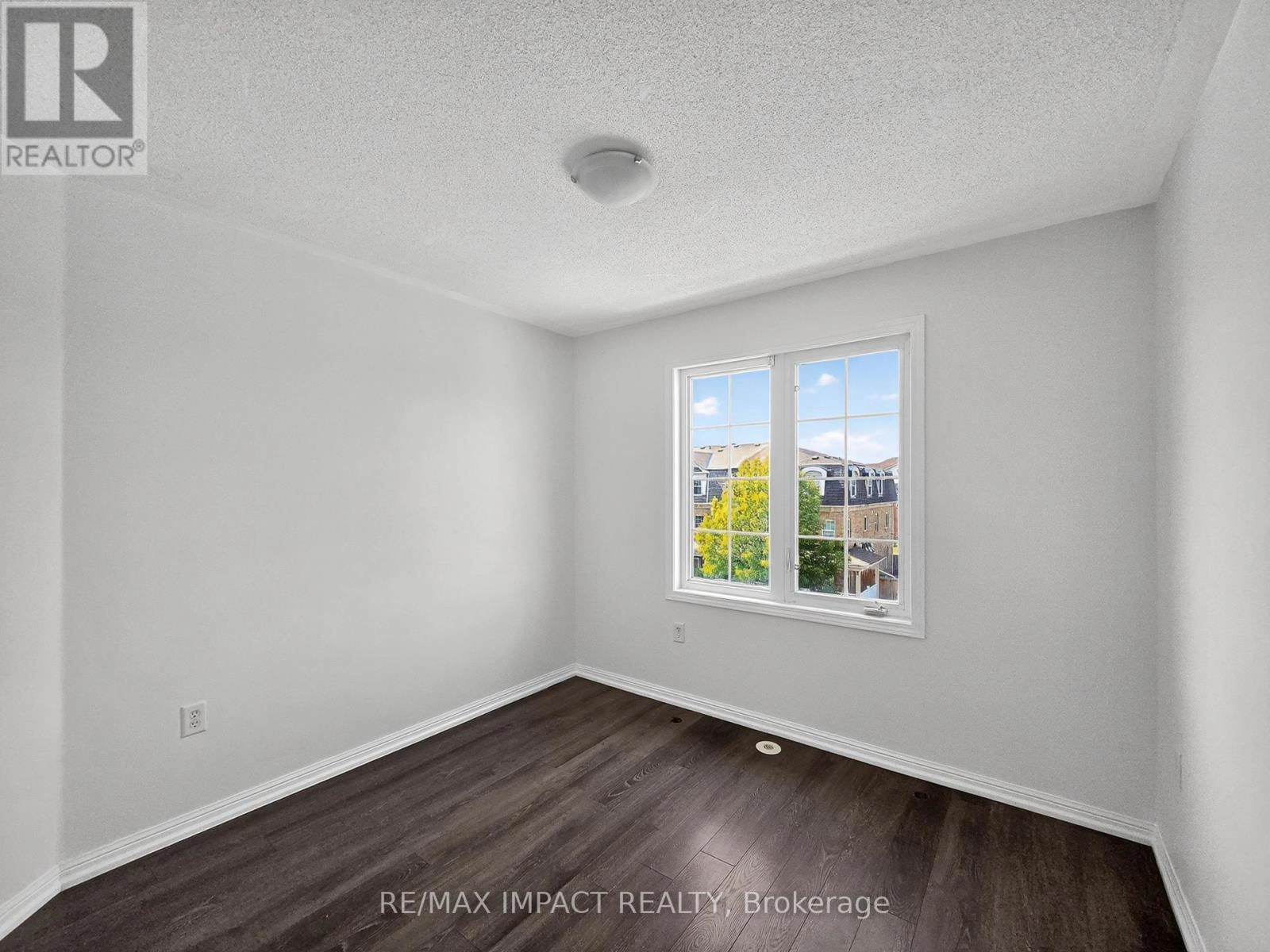 232 Rouge River Drive, Toronto, Ontario  M1B 0A8 - Photo 32 - E12416209