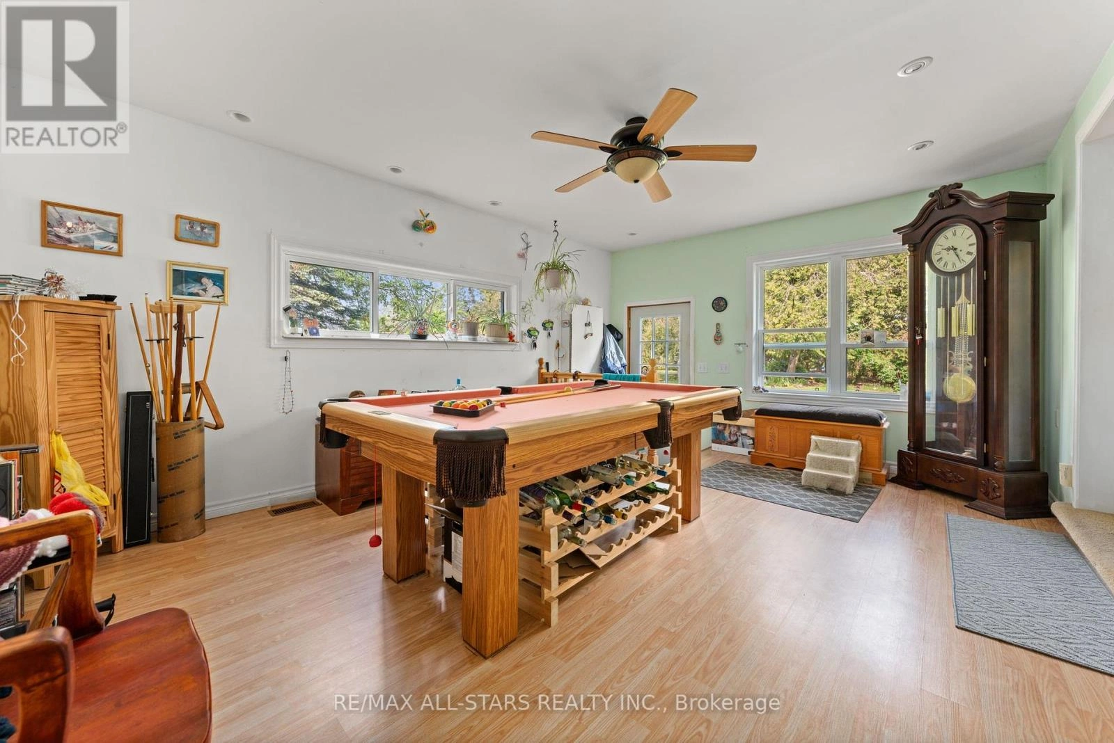 14 Wychwood Drive E, Kawartha Lakes, Ontario  K0M 1N0 - Photo 21 - X12384885