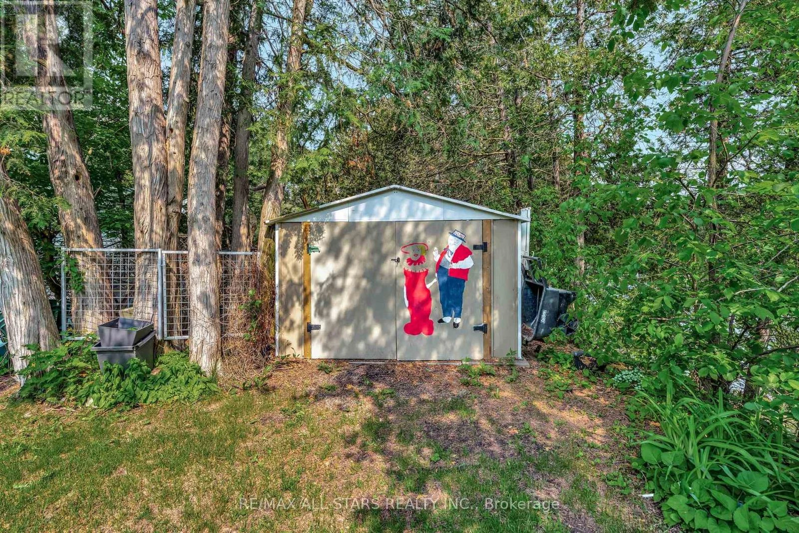 14 Wychwood Drive E, Kawartha Lakes, Ontario  K0M 1N0 - Photo 39 - X12384885