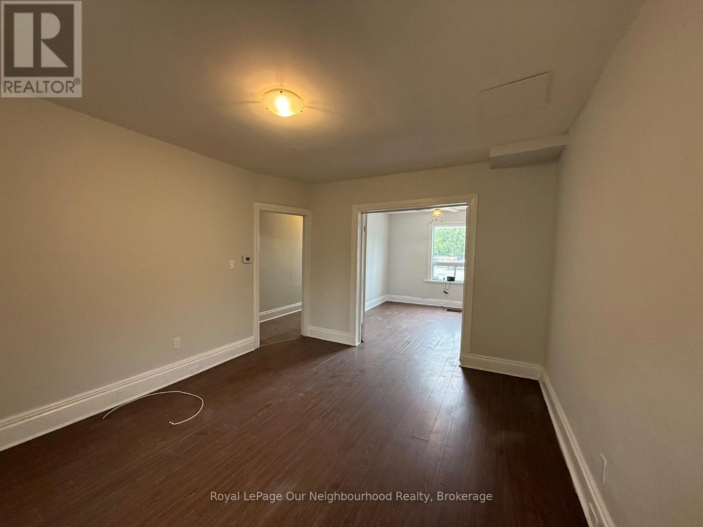 514 Cannon Street E, Hamilton, Ontario  L8L 2E7 - Photo 1 - X12418427
