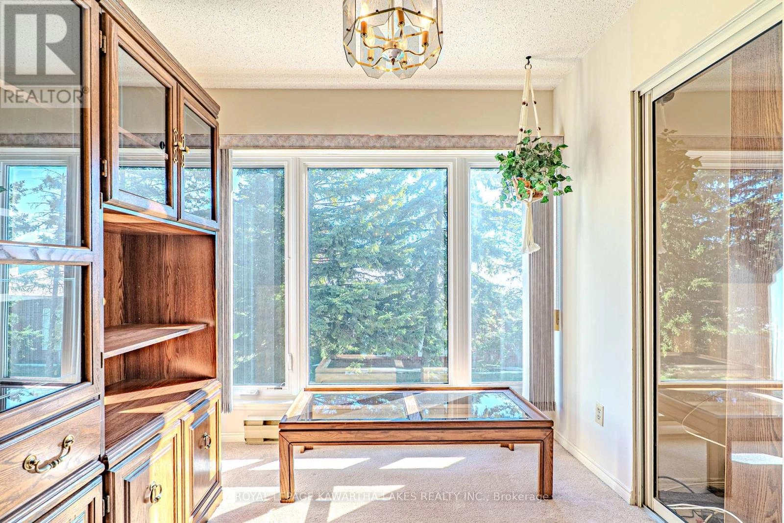 215 - 2 Heritage Way, Kawartha Lakes, Ontario K9V 5P5 - Photo 10 - X12418440