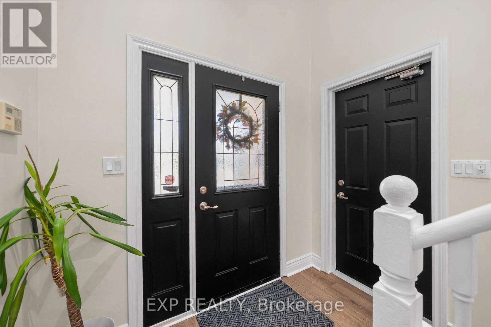 130 Finch Drive, Belleville, Ontario  K8P 5L4 - Photo 4 - X12419260