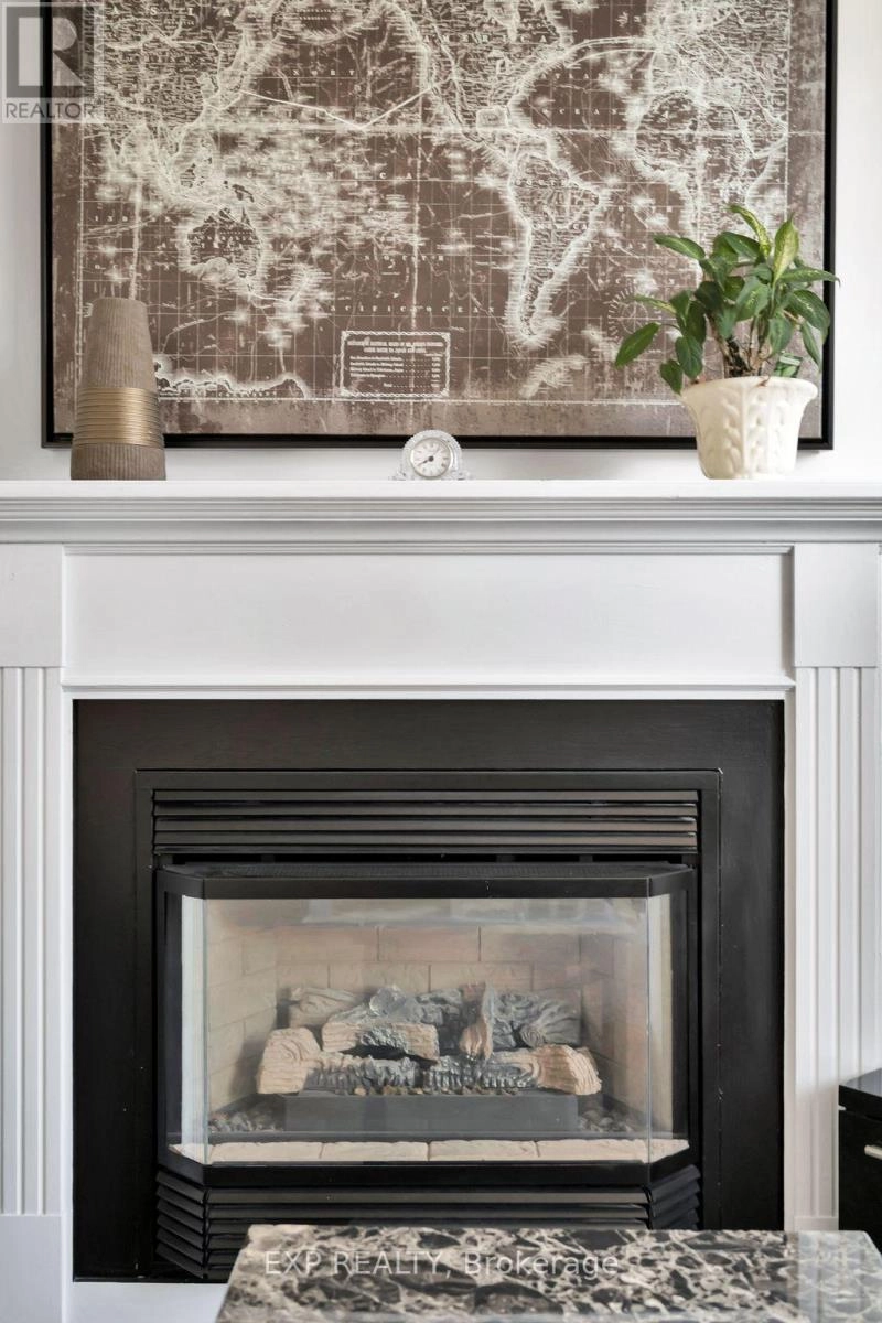 130 Finch Drive, Belleville, Ontario  K8P 5L4 - Photo 7 - X12419260