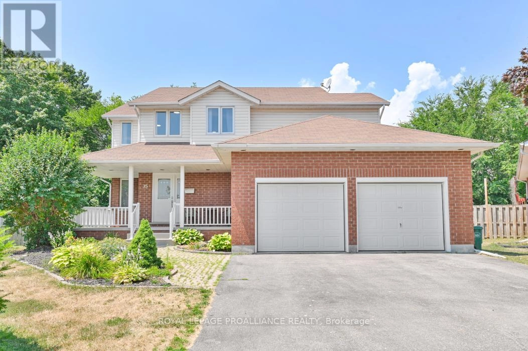 35 Loraine Avenue, Quinte West, Ontario  K8V 6R4 - Photo 2 - X12419977