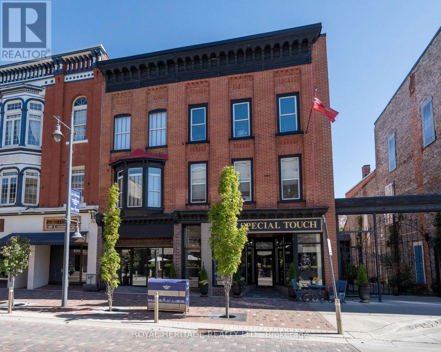 269 Front Street, Belleville, Ontario  K8N 2Z6 - Photo 1 - X12422368