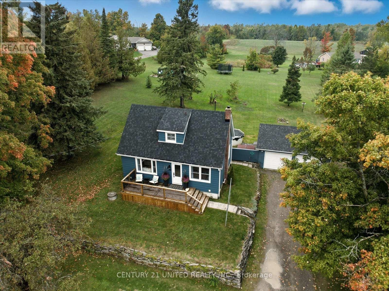 154 County Rd 4, Douro-Dummer, Ontario  K9J 6Y1 - Photo 3 - X12423369